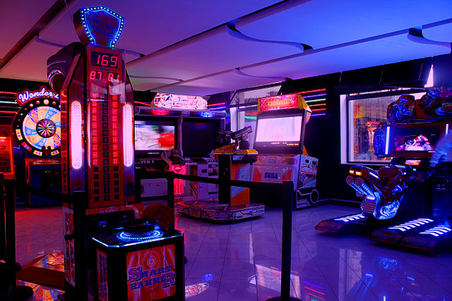 It's one of many reasons we don't recommend writing an essay at an arcade. (Photo: Foxparabola/wikimedia)