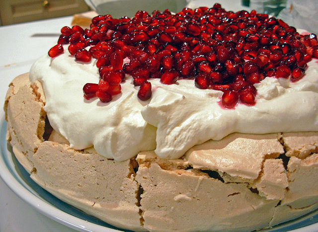 Don't skimp of the pav, though. Too tasty. (Photo: Blueberry pancake/Shades0404)