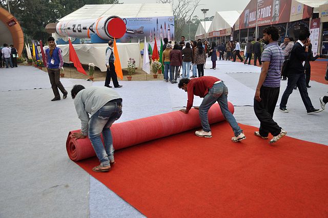And where would the red carpet industry be without film premieres? (Image: Biswarup Ganguly/wikimedia)